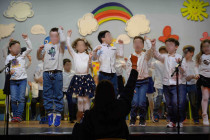 A, b, c… και μαθαίνουμε να μιλάμε αγγλικά