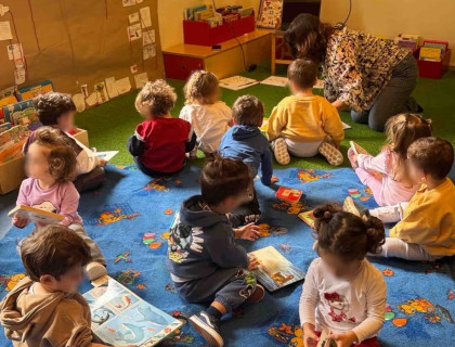 «Κοίτα πόσα χρώματα&#33;»