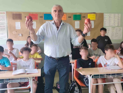 «Η γλώσσα κόκαλα δεν έχει μα κόκαλα τσακίζει»