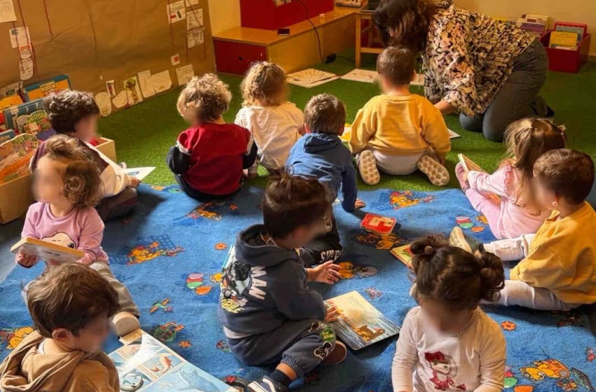 «Κοίτα πόσα χρώματα&#33;»