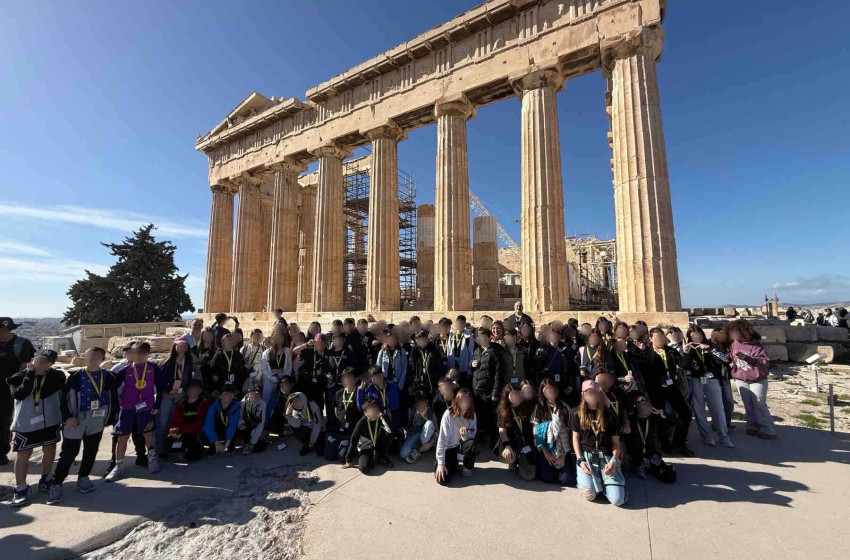 Από την Ακρόπολη έως τη βουλή των Ελλήνων