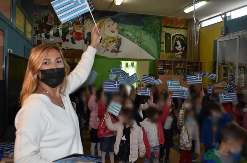 Χρόνια πολλά από τα Νήπια και τα προνηπιάκια μας&#33;