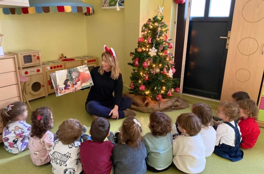 Χριστουγεννιάτικο δέντρο και κατασκευές